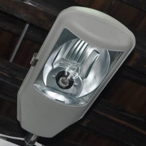Luminaria de Alumbrado Público Halogenuro 150W – E27, IP65 (IRT-024)